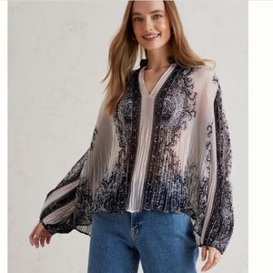 NWT forever that girl Anthropologie Blouse